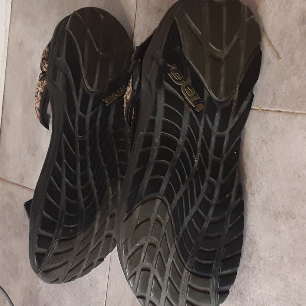 TEVA Sandalia  size  11 men - Picture 5 of 5